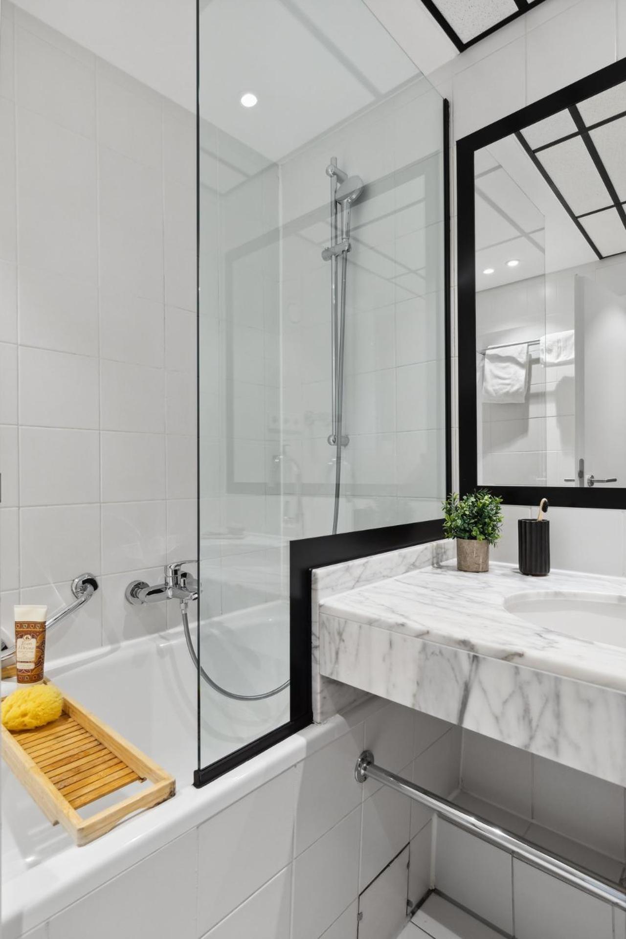 And Coliving I